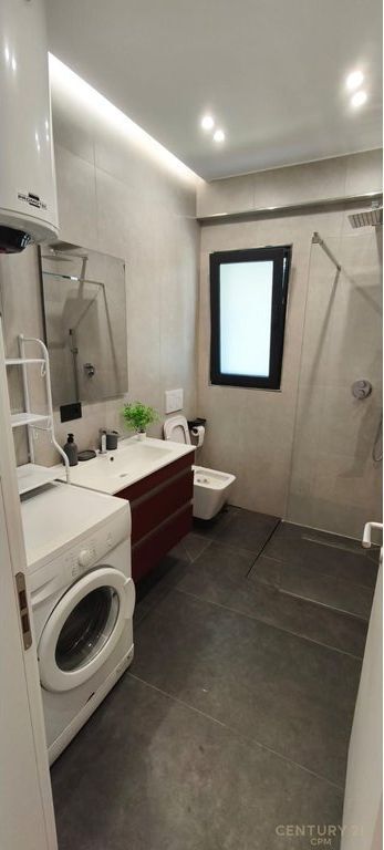 Jepet Me Qira Apartament 1+1 ne zonen Kodra e Priftit