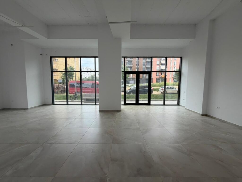Affitto | Ambjent Biznesi | Astir | 1000 €/mese