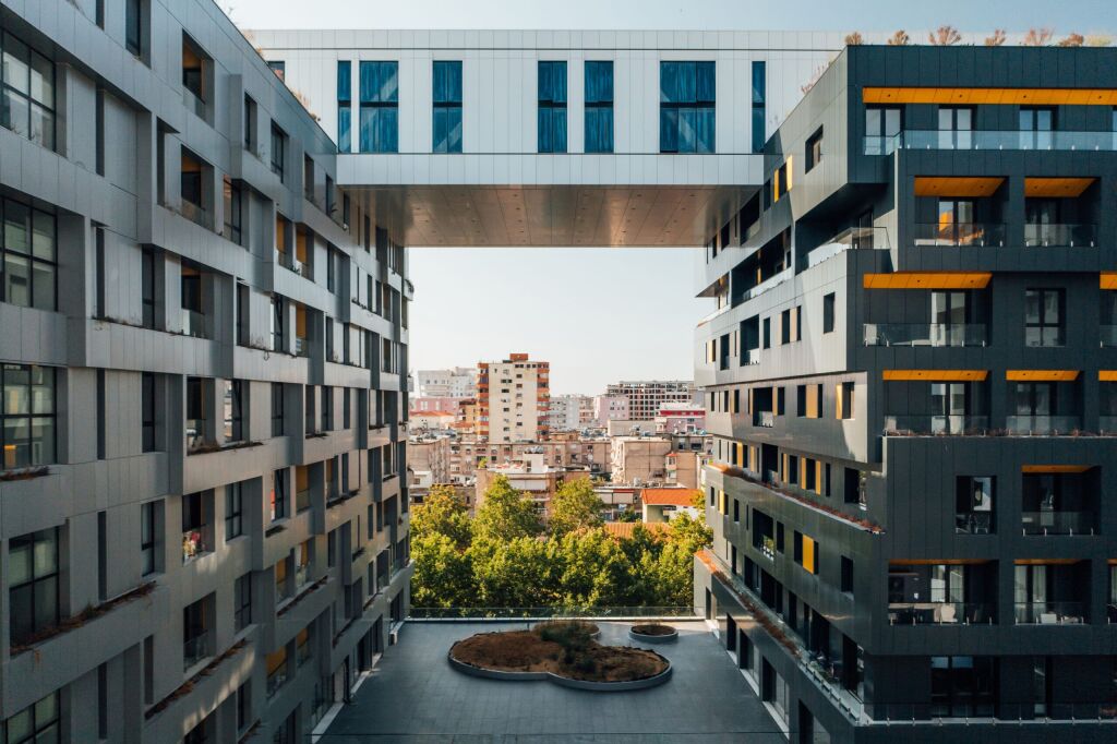 🏢 OFFICE FOR SALE – SQUARE 21 📍