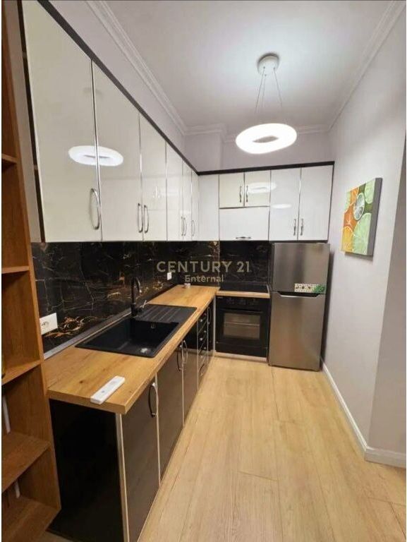 Appartamento moderno 1+1 in affitto ad Astir