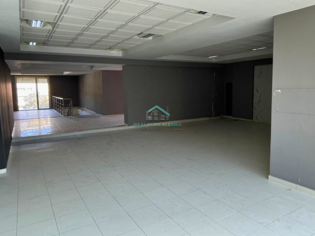 Negozio in Affitto - Via Nuova, Vlora