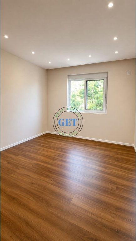 Shitet Apartament 2+1 | Lagjja 16, Durrës