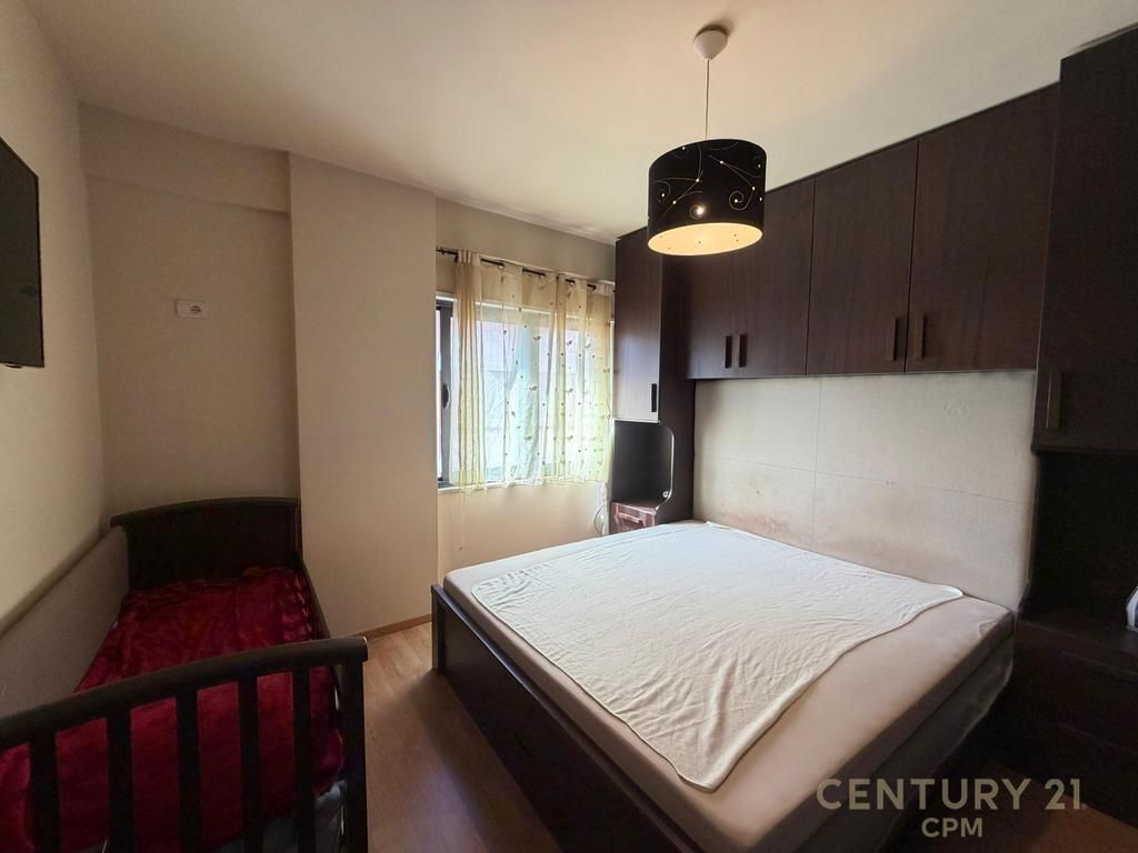 Qira, Apartament 1+1 Tek Liqeni i Thate