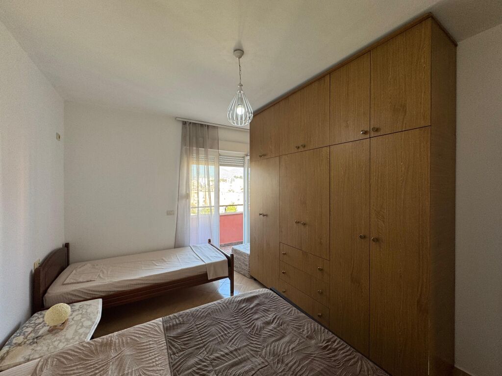 Apartament me qera 2+1+2 ne Rrugen e Elbasanit pranë Ambasadës Amerikane  ID 5282