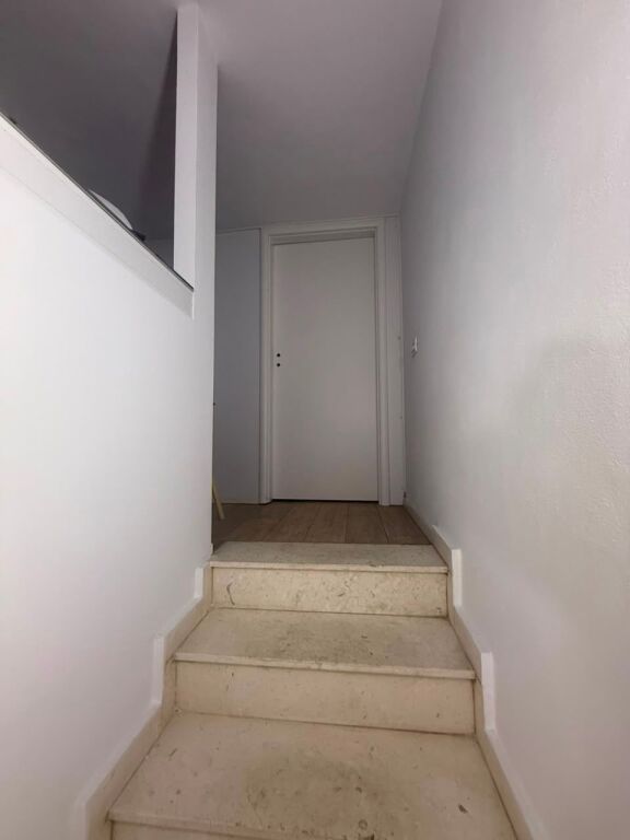 Negozio Duplex +Garage in Vendita