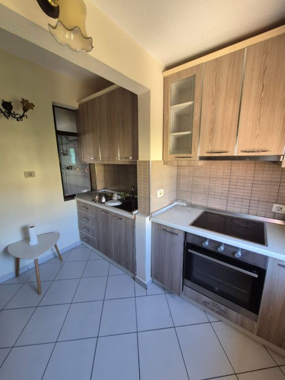 Affittasi Appartamento 1+1+1 Balcone