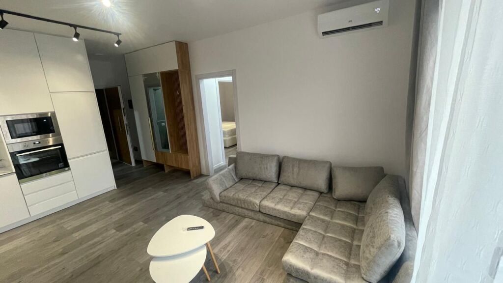 Shitet apartament 2+1+2+Post Parkimi tek Kodra e Diellit .