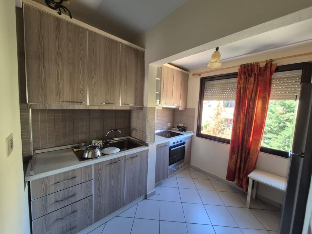 Affittasi Appartamento 1+1+1 Balcone