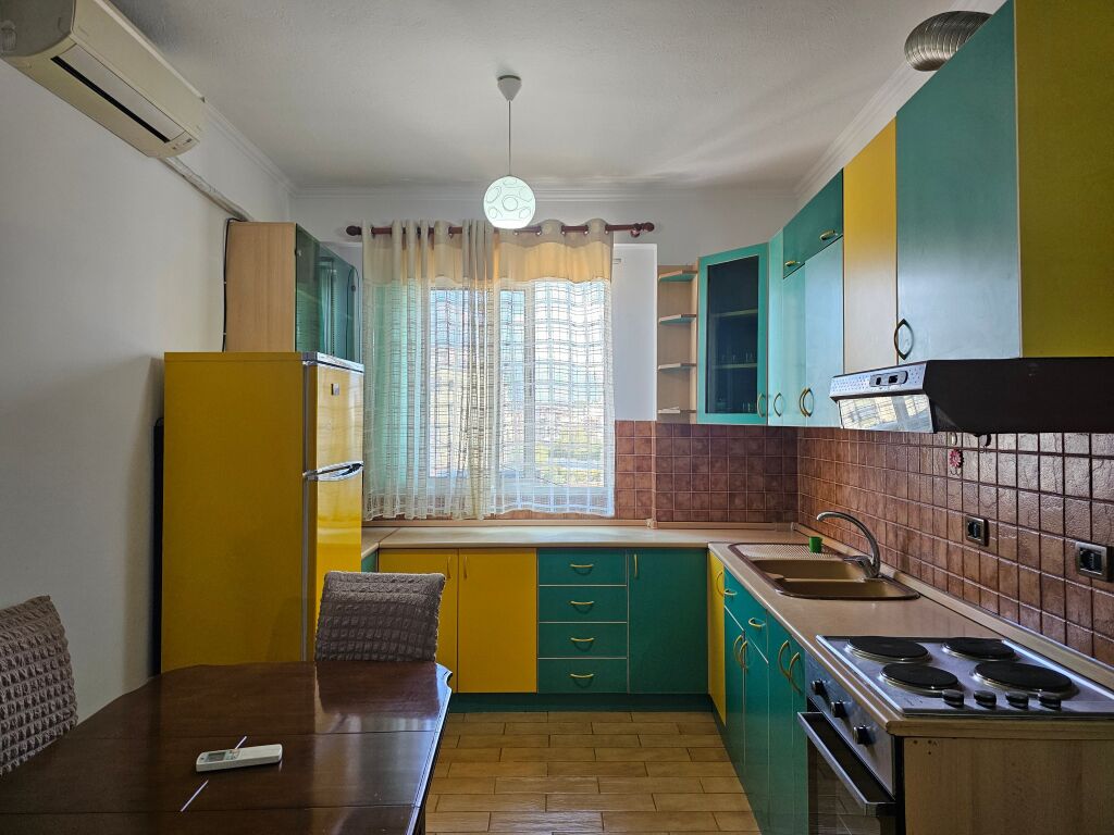 Apartment 2+1 for rent commune Paris