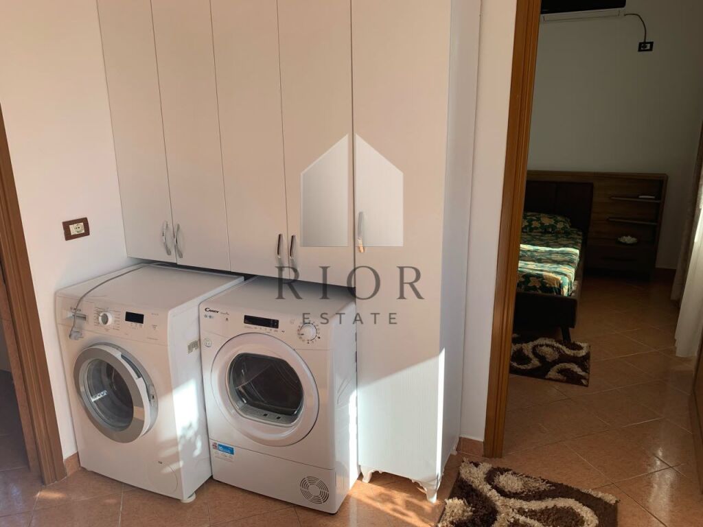 Affitto | Appartamento 2 + 1 | Via Siri Kodra | 500 €/Mese