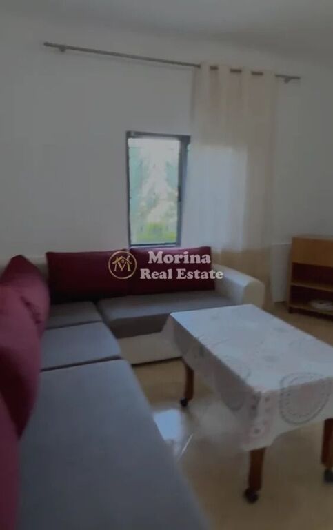 Affitto | Casa privata 2 + 1 | Paskuqan 2 | 330 €/mese