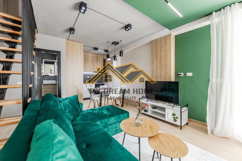 Duplex in vendita a Shkembi i Kavajes con vista mare seconda linea !