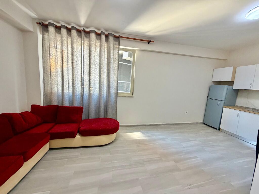 Apartment 1+1 for rent in Shkoze