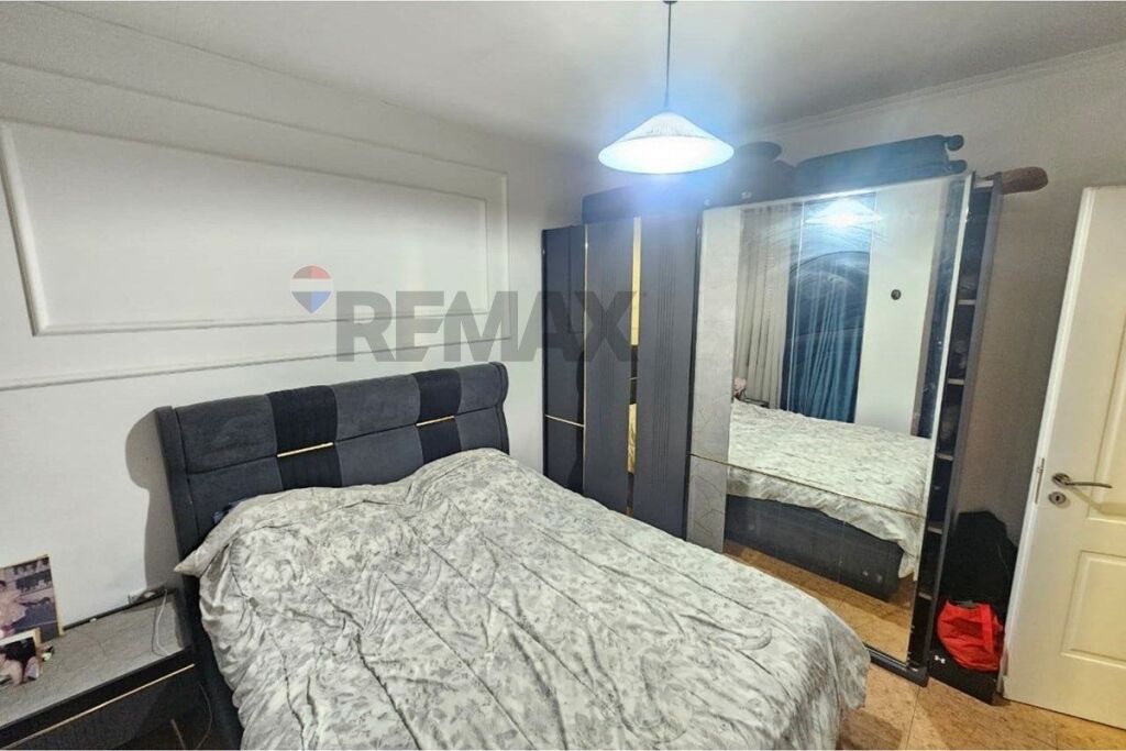 Jepet apartament 1+1 te Komuna e Parisit