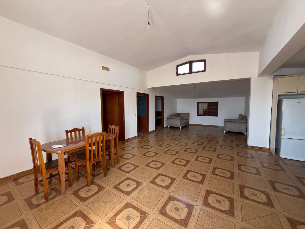 Villa privata in affitto 3+1+2