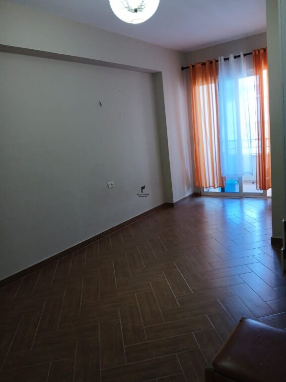 APARTAMENT ME QERA 2+1+2 ASTIR 450 EURO FH-87083