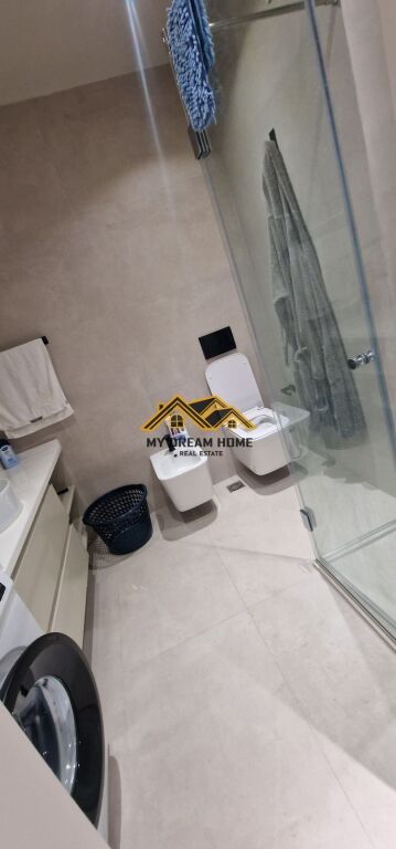 Jepet Me Qera Apartament 1+1 ne plazh Hekurudha