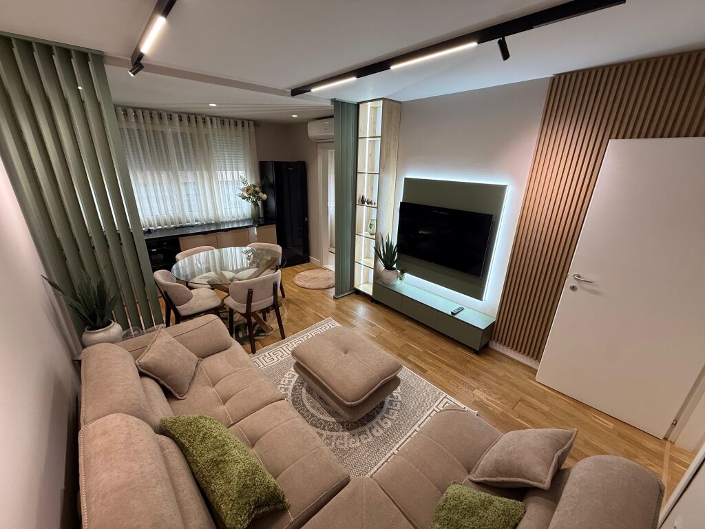 📣 SUPER AFFITTO Appartamento 1+1 con Balcone 📍 Giardino Zoologico, Tirana ✨