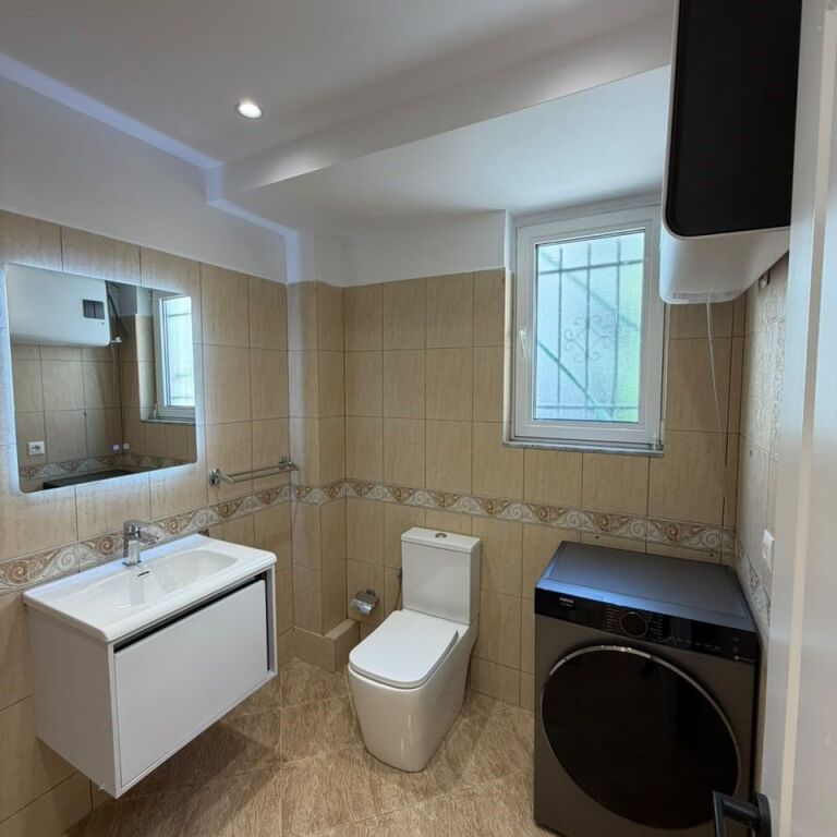 🏡✨ **SHITET APARTAMENT 1+1 – PRANË LIQENIT TË TIRANËS** ✨