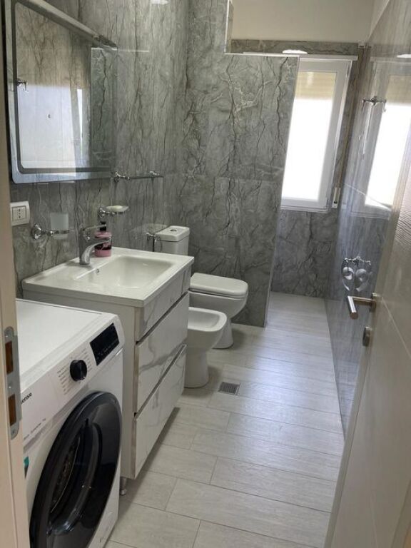 Appartamento 1+1 con posto auto vicino al Motel Gaxherri