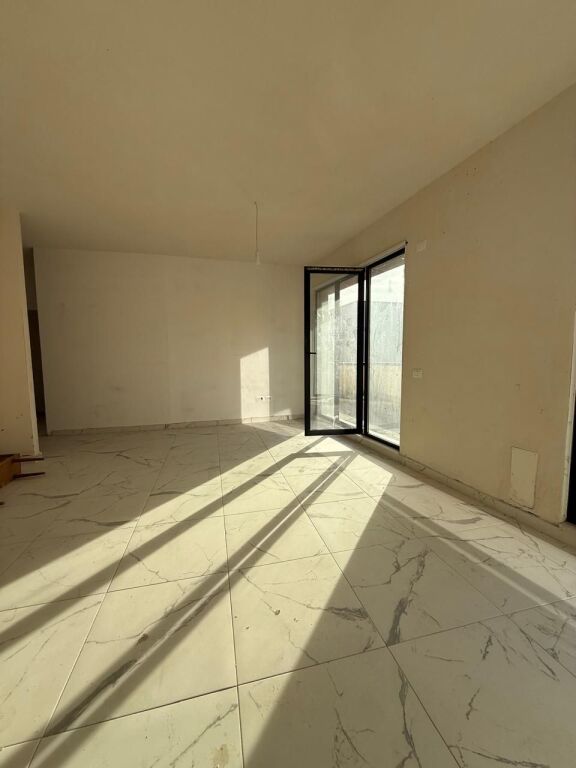 Apartment 2+1+parking space, Siri Kodra, inside the ring