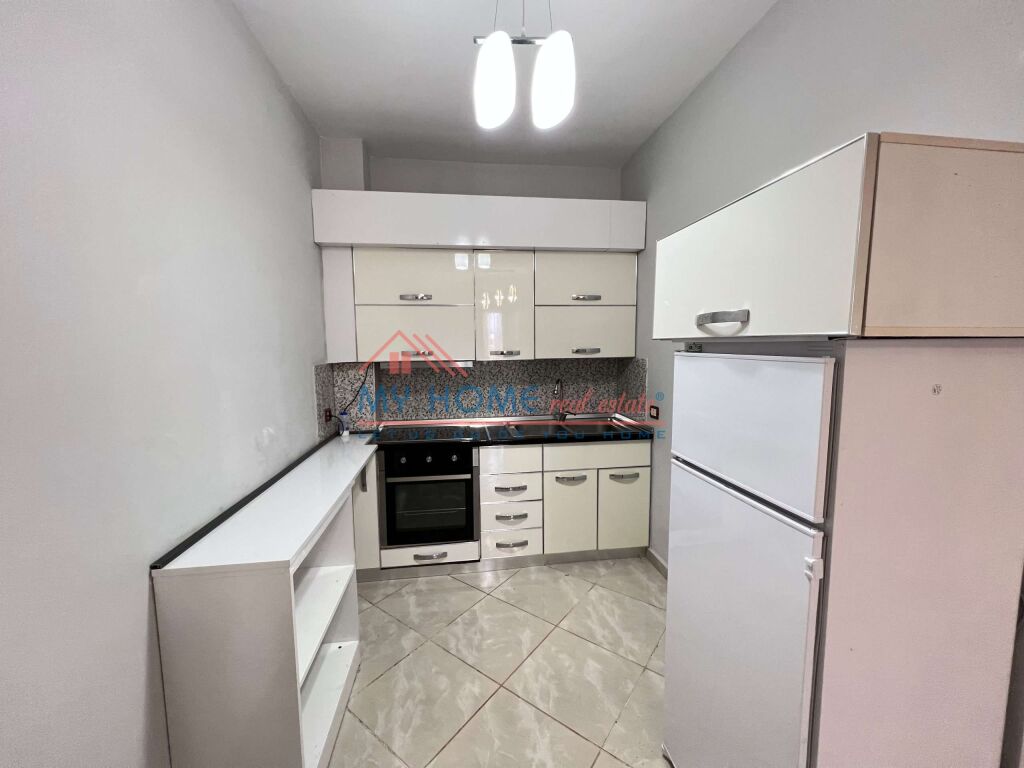Apartament 1+1 me qira ne Astir Tirane