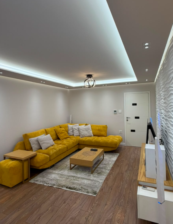 ✅ SHITET APARTAMENT LUKSOZ 2+1+2 | Blloku Gintash, Laprakë