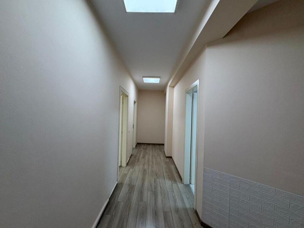 Appartamento 3+1+2 in vendita vicino al Lago vicino a Pavaroti!