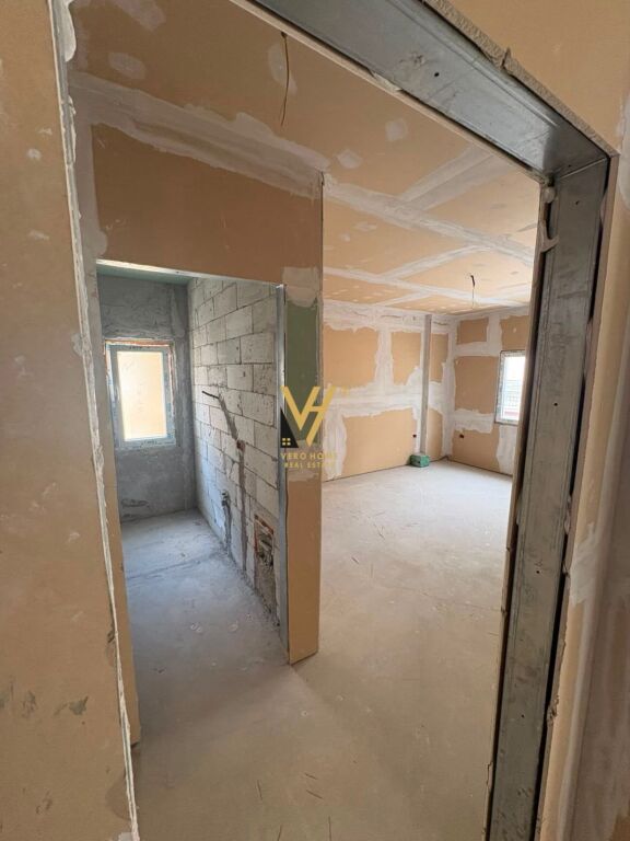 SHITET APARTAMENT 2+1+2+BLK TE LAKELAND RES. FARKE 198.000 EURO
