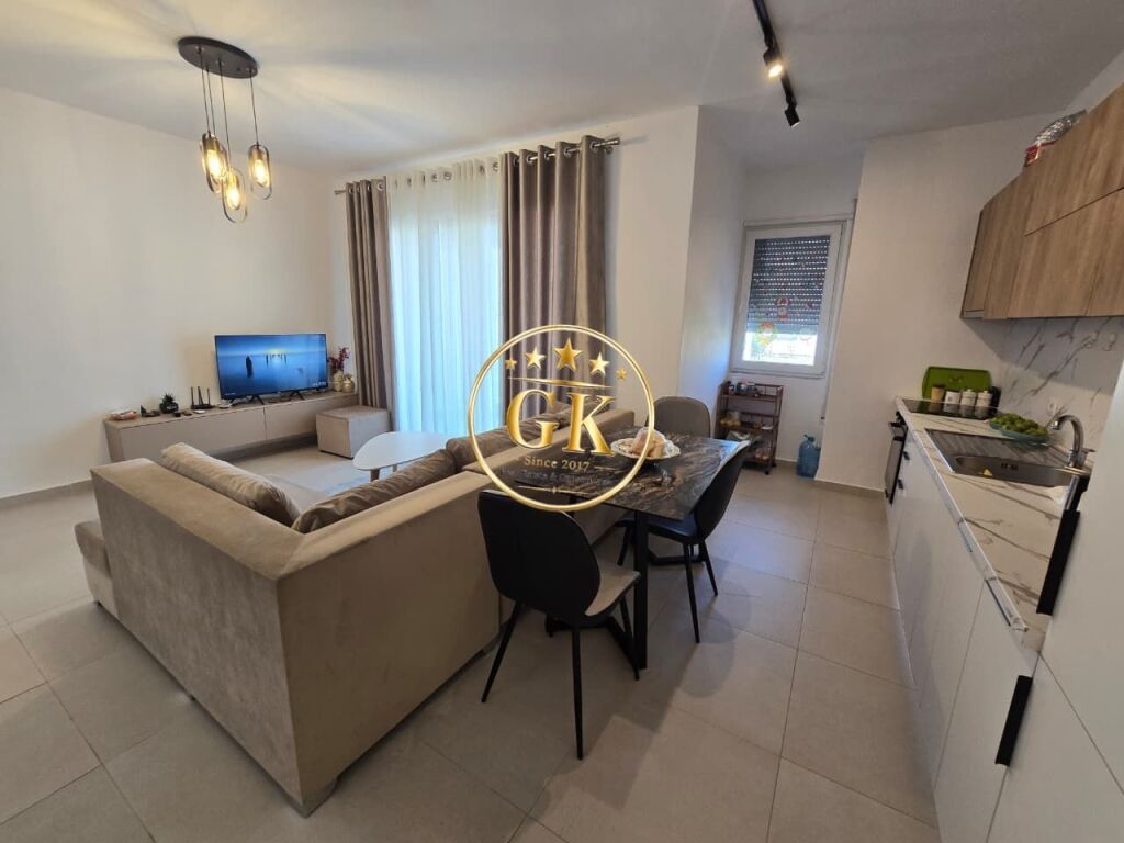 🏡 APPARTAMENTO IN VENDITA 2+1 VICINO ALL'HOTEL VIVAS, SPIAGGIA, DURRES.