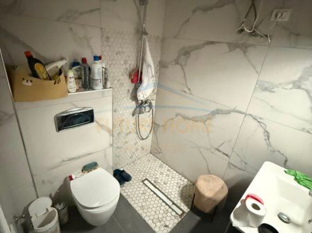 Qira, Apartament 2+1, Plazh Durrës, Hotel Antalya