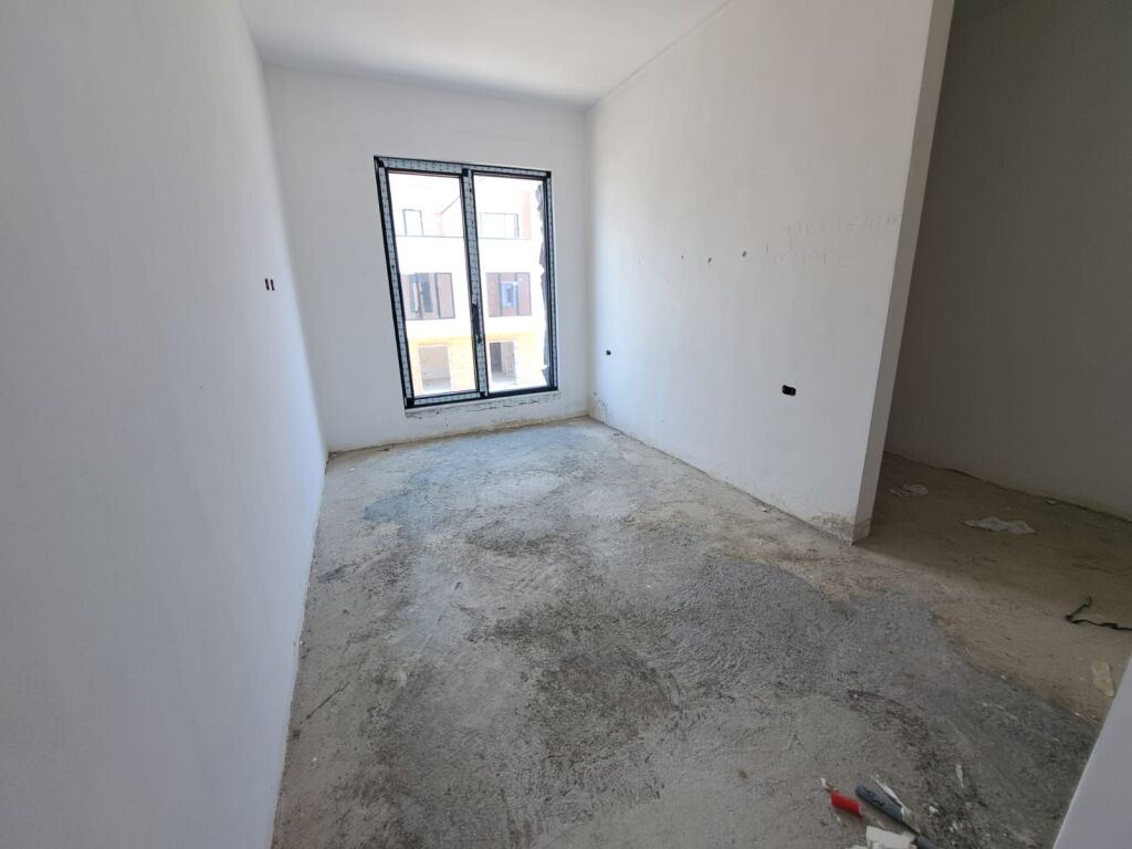 Triplex for Sale, Piccadilly Residence, near TEG