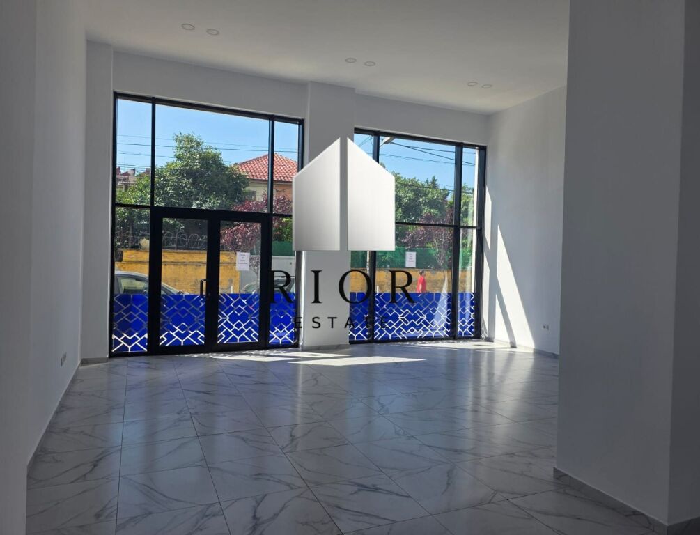 Qera | Ambjent Biznesi | 21 Dhjetori | 1000 €/Muaj