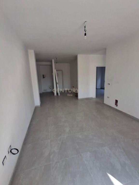 Apartament 2+1 per zyra tek Kompleksi Aura-Laprake! Nea146569