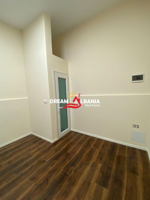 Business premises for sale in the Paris Commune area (ID 4171527)