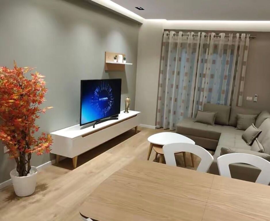 Appartamento in affitto 1+1 Komuna Parisit 70.000 lek