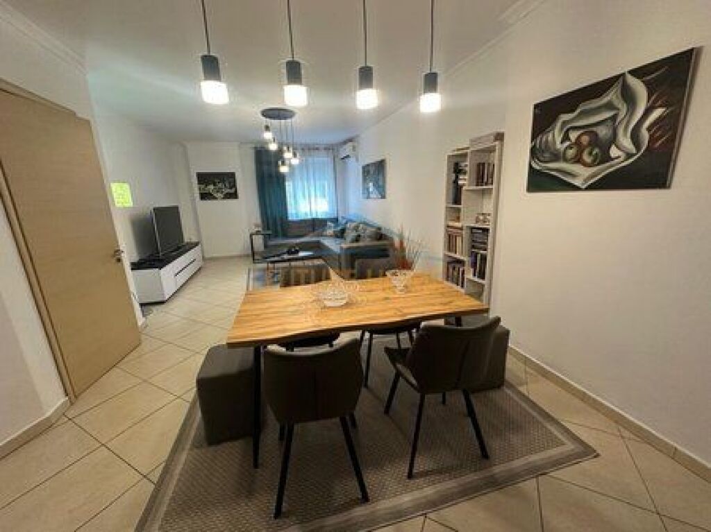Rent, Apartment 1+1, Port Street, Durres