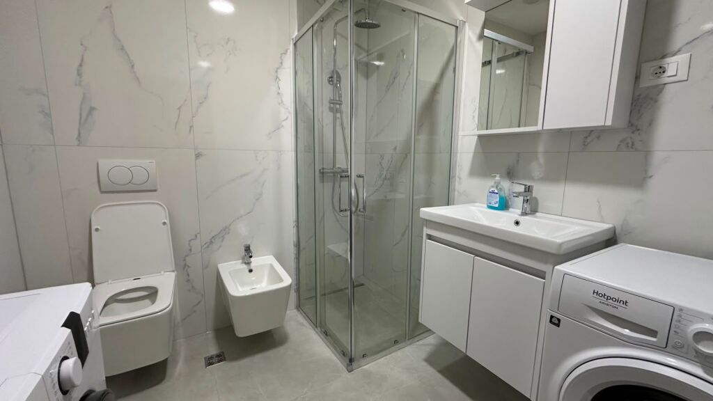 Apartament 2+1 per qira tek Rr.Kosovarve