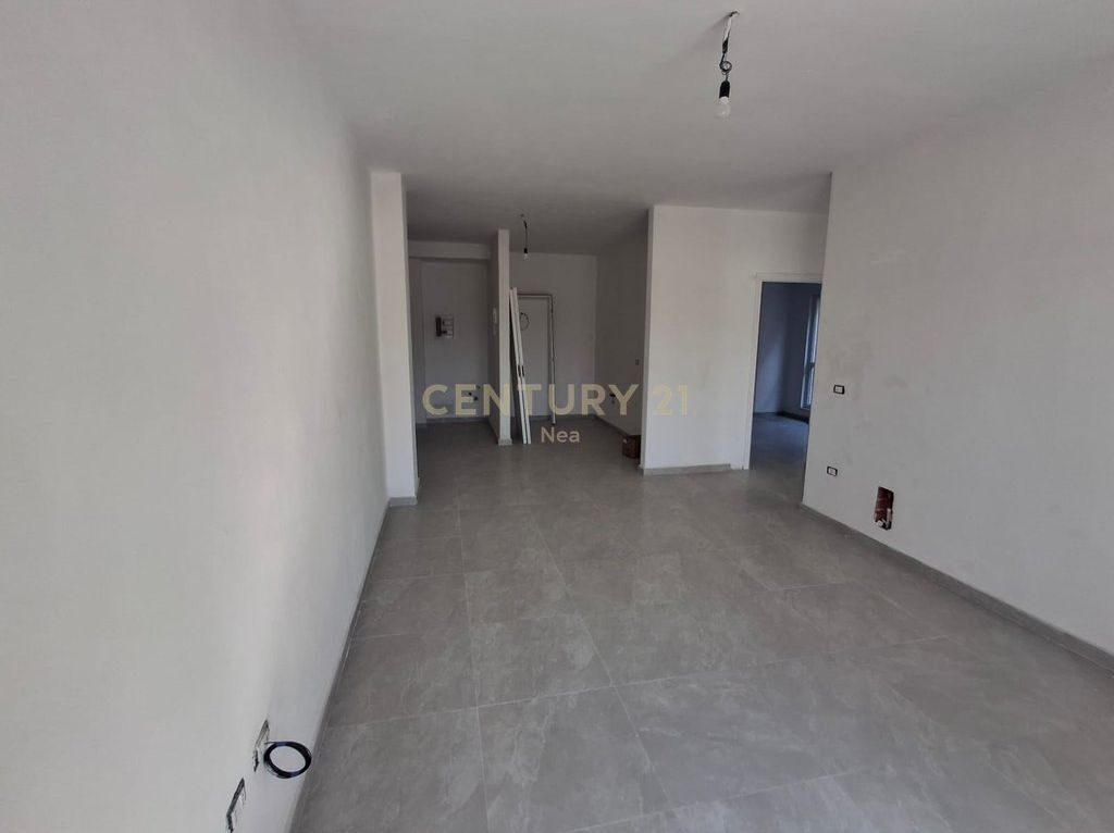 Apartament 2+1 per zyra tek Kompleksi Aura-Laprake! Nea146569