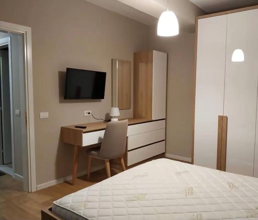 Appartamento in affitto 1+1 Komuna Parisit 70.000 lek