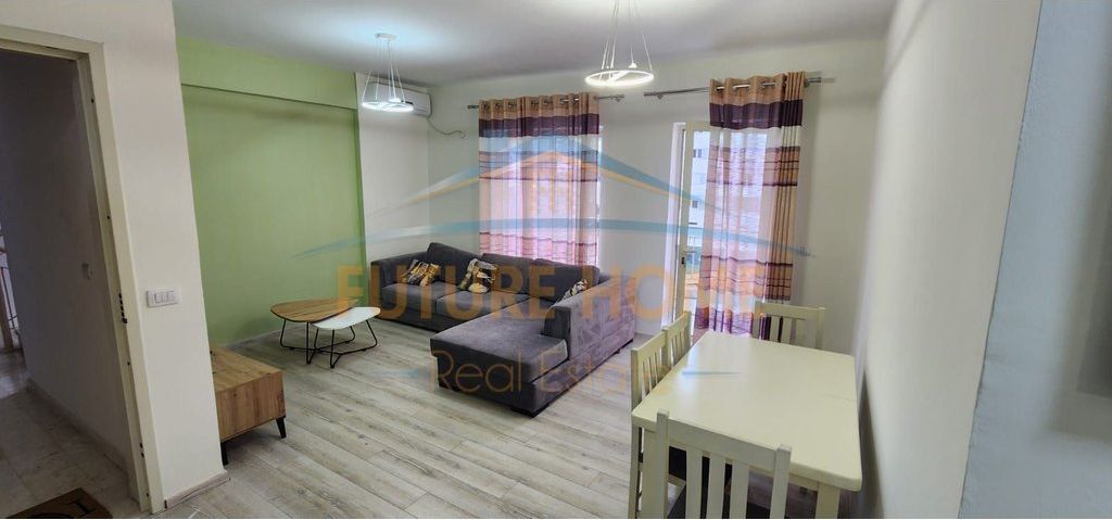 Qera, Apartament 2+1+2, Kopshti Zoologjik, Tiranë