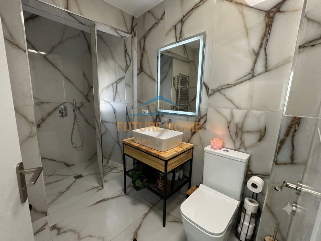 Rent, Apartment 2+1+2+ Garage, Botanical Garden, Tirana