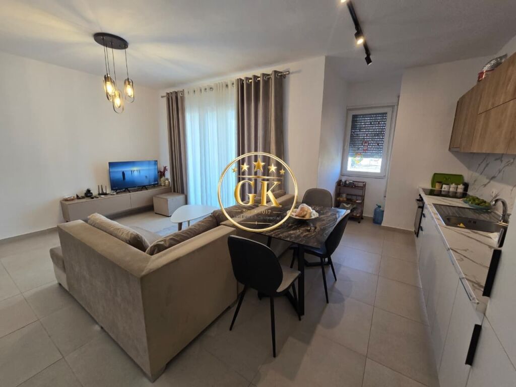 🏡 APPARTAMENTO IN VENDITA 2+1 VICINO ALL'HOTEL VIVAS, SPIAGGIA, DURRES.