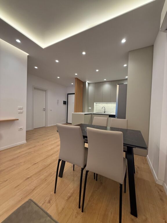 Qera | Apartament 1 + 1 | Rruga Dritan Hoxha | 700 €/muaj