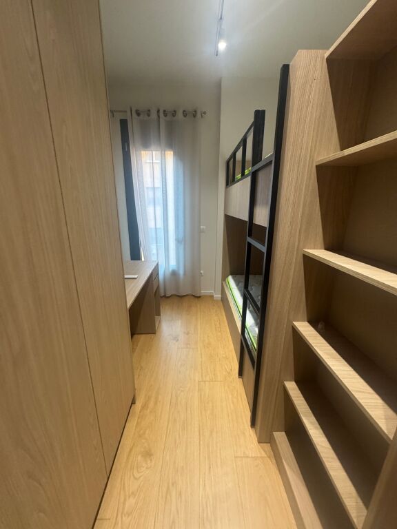Appartamento moderno 2+1 in Via Kosovareve!