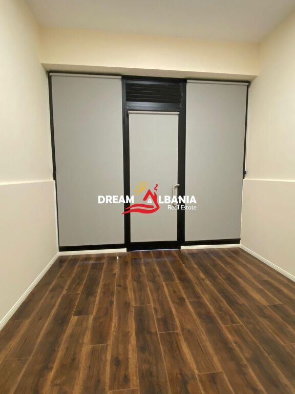 Business premises for sale in the Paris Commune area (ID 4171527)