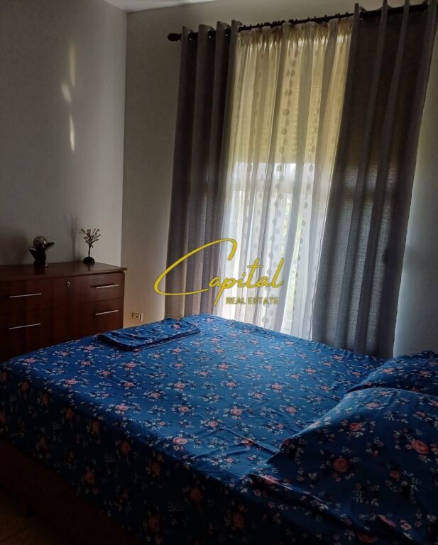 APARTAMENT ME QIRA 1+1 ZOGU I ZI 45.000 LEKE