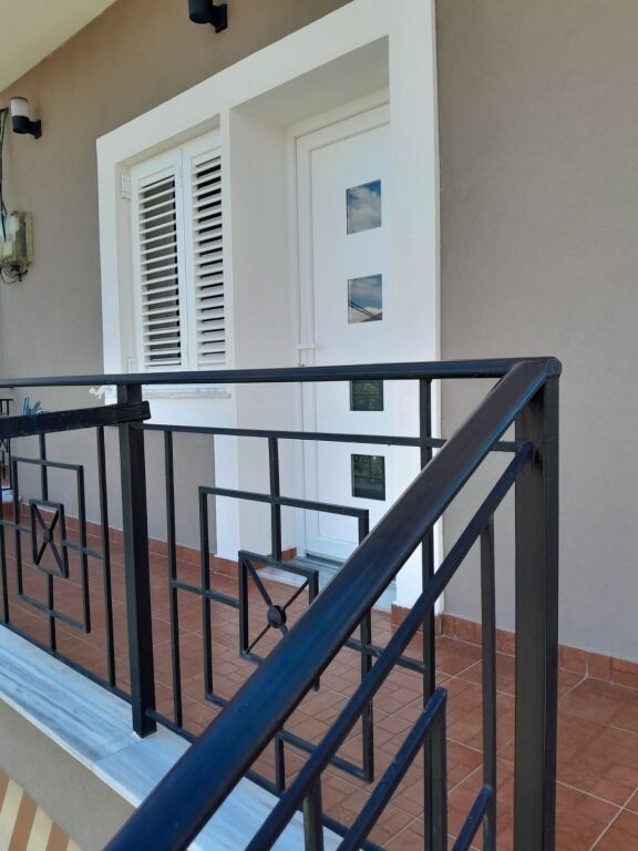 Rent | Shtëpi private 1 + 1 | Rruga Jordan Misja | 350 €/month