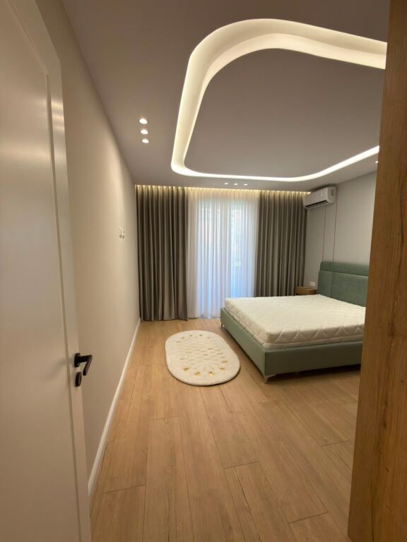 Shitet Apartament 1+1 – Pranë Liqenit Artificial të Tiranës