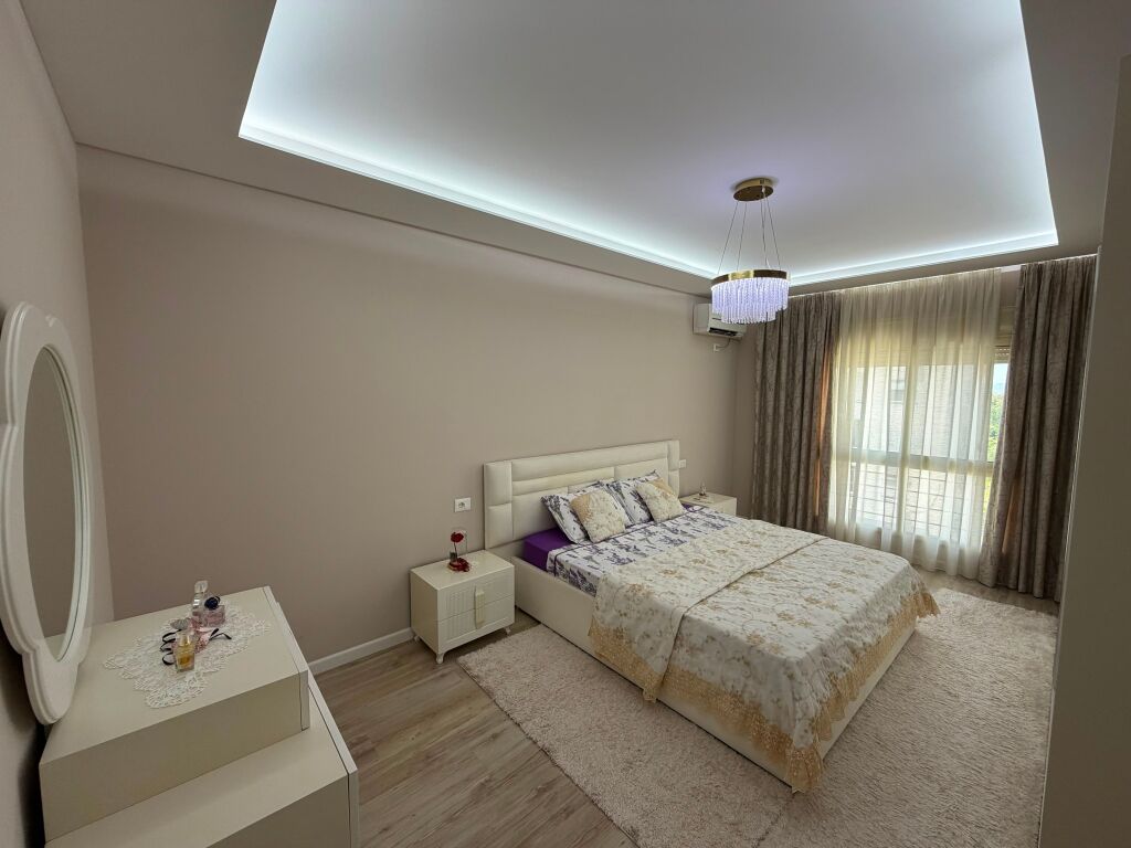 🏡 Appartamento 2+1 in vendita   📍 Posizione: vicino a Top Chanel, Via Kasem Shima